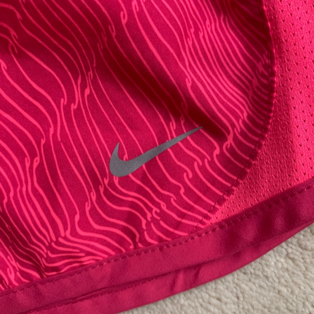 Nike Running Shorts - Picture 3 of 10